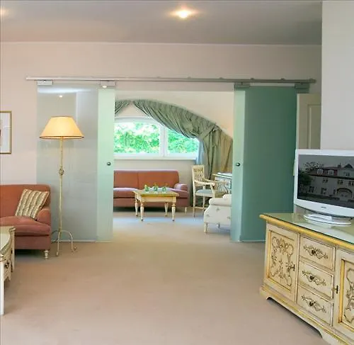 Oliwska Dolina Bed and Breakfast Γκντανσκ