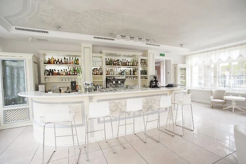 Oliwska Dolina Bed and Breakfast Γκντανσκ